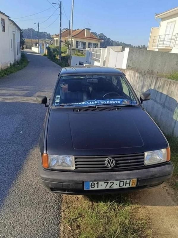 Preto Usado 1994 VW Polo Citadino | € 900 - Imagem 1/4