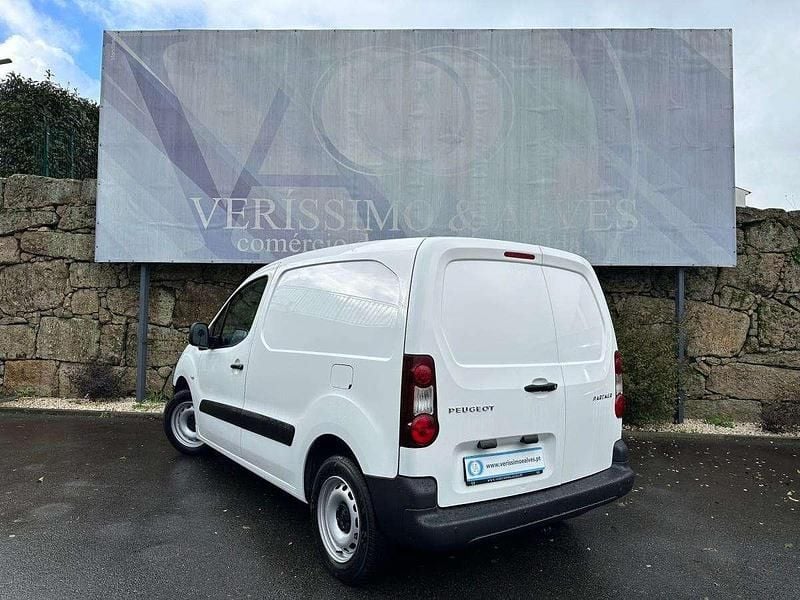 Usado Peugeot Partner 100 HP (73 kW) 2018 Branco