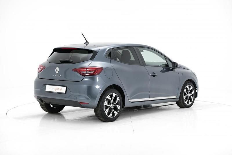 Usado Renault Clio V Evolution 100 HP (73 kW) 2022 Cinza