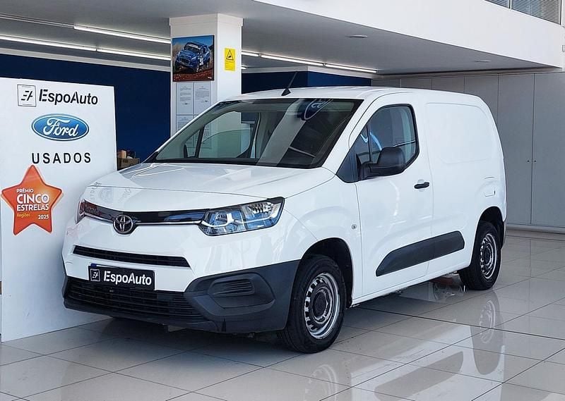 Branco Usado 2020 Toyota Proace City City Monovolume | € 13.990 (Preço justo) - Imagem 1/4
