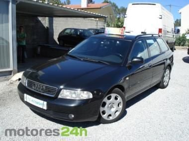 Preto Usado 2000 Audi A4 Carrinha | € 7.500 - Imagem 1/1