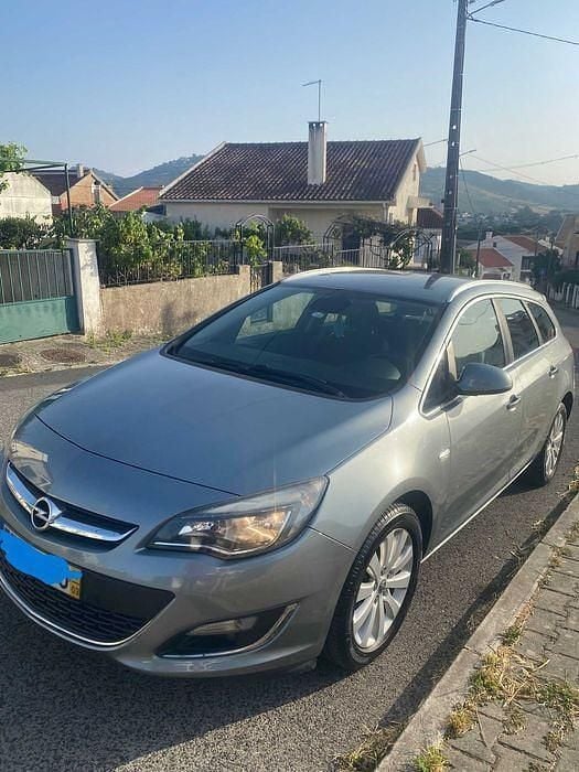 Usado 2013 Opel Astra Carrinha | € 8.990 (Preço justo) - Imagem 1/4