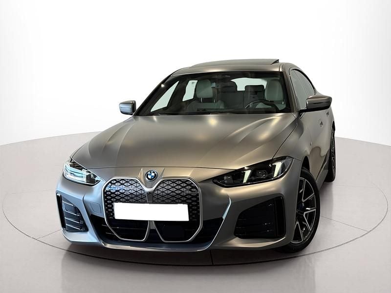 Usado 2024 BMW i4 Comfort Edition Sedan | € 69.900 - Imagem 1/4