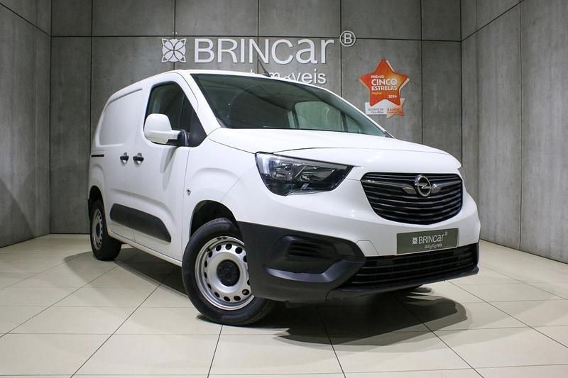 Branco Usado 2021 Opel Combo Monovolume | € 13.490 (Bom preço) - Imagem 1/4