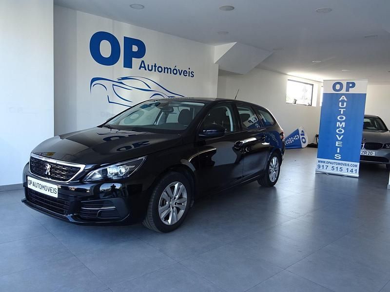 Preto Usado 2017 Peugeot 308 Active Carrinha | € 13.950 (Caro) - Imagem 1/4