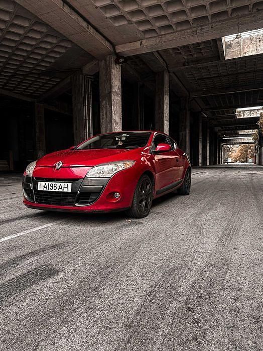 Usado 2009 Renault Mégane III Dynamique Coupé | € 6.500 (Preço elevado) - Imagem 1/4