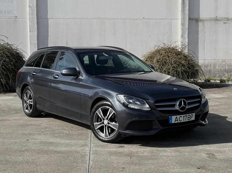 Cinzento Usado 2016 Mercedes C300 Carrinha | € 19.900 (Preço elevado) - Imagem 1/4