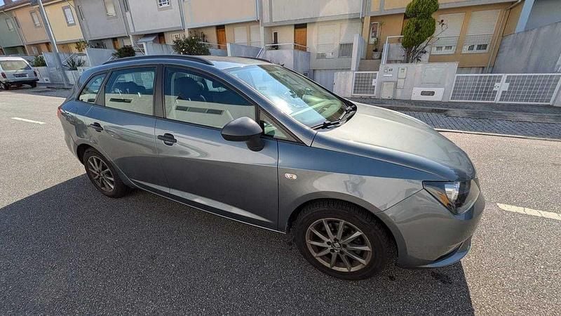 Usado 2014 Seat Ibiza I-Tech Sedan | € 4.500 (Super Preço) - Imagem 1/4