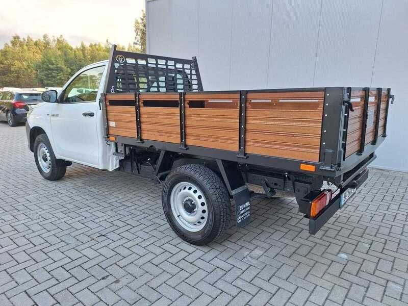 Usado Toyota HiLux 150 HP (110 kW) 2019 Branco Pickup