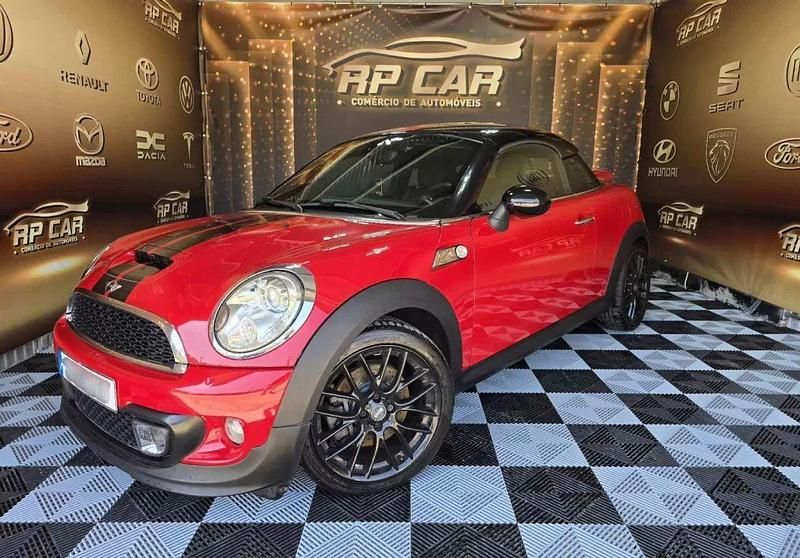 Vermelho Usado 2011 Mini Cooper S Coupé Coupé | € 9.900 - Imagem 1/4