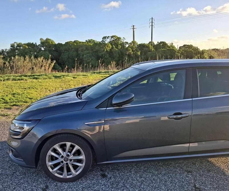 Usado Renault Mégane GrandTour 110 HP (80 kW) 2016 Azul Carrinha