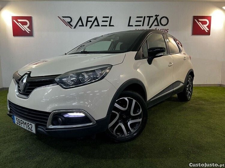 Amarelo Usado 2015 Renault Captur SUV | € 9.900 (Preço justo) - Imagem 1/1