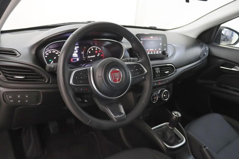 Usado Fiat Tipo Wagon 95 HP (69 kW) 2023 Preto Carrinha