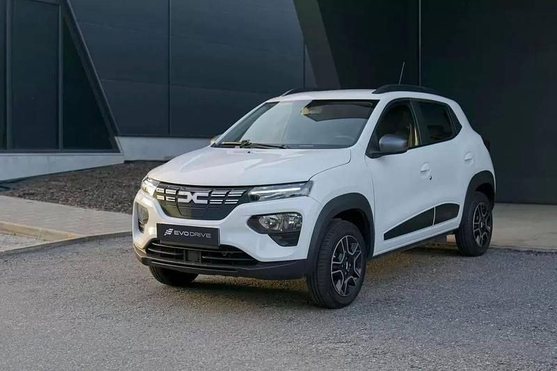 Branco Usado 2023 Dacia Spring Comfort Plus Citadino | € 13.500 (Preço justo) - Imagem 1/4