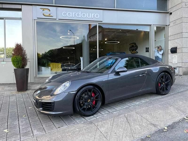 Usado Porsche 911 Carrera S Cabriolet 420 HP (308 kW) 2016 Cinzento Cabrios