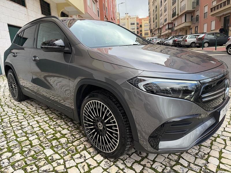 Usado Mercedes EQA250 AMG line 139 kW (190 HP) 2023 Cinza SUV