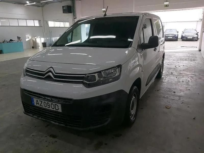 Branco Usado 2023 Citroën Berlingo | € 16.990 (Preço justo) - Imagem 1/4