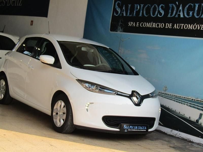 Branco Usado 2018 Renault Zoe Life Citadino | € 8.480 (Preço justo) - Imagem 1/4