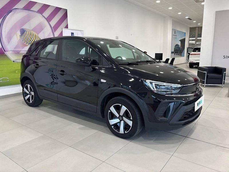 Usado Opel Crossland X Edition 110 HP (80 kW) 2023 Preto SUV