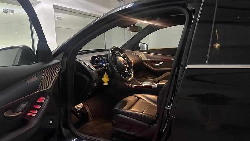 Usado Mercedes EQC400 300 kW (408 HP) 2022 Preto SUV