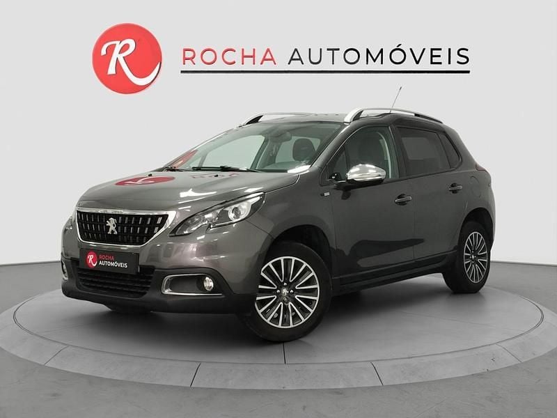 Cinza Usado 2019 Peugeot 2008 Active SUV | € 11.499 (Bom preço) - Imagem 1/4