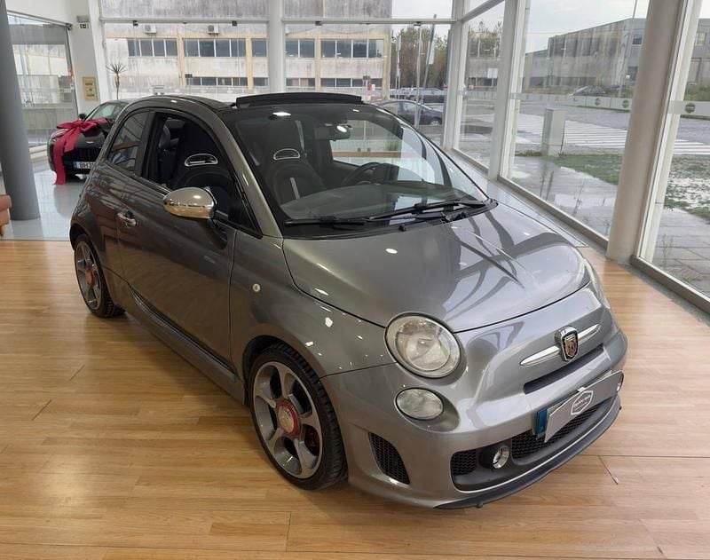 Usado Abarth 500 140 HP (102 kW) 2010 Cinzento