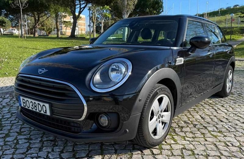 Preto Usado 2020 Mini Clubman Carrinha | € 17.900 (Preço justo) - Imagem 1/4