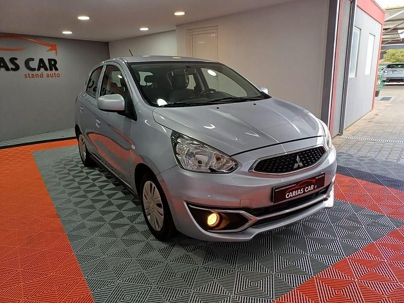 Usado Mitsubishi Space Star Active 71 HP (52 kW) 2019 Cinza Citadino