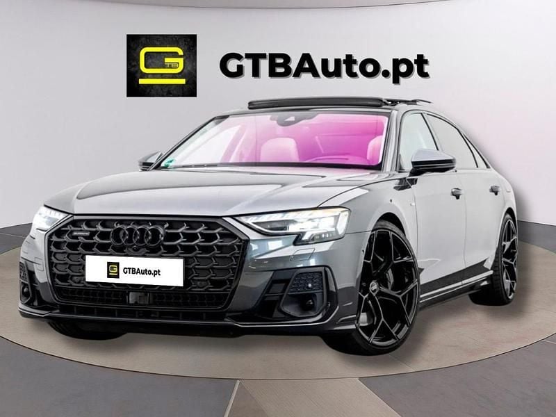 Cinzento Usado 2023 Audi A8 Sedan | € 79.999 - Imagem 1/4