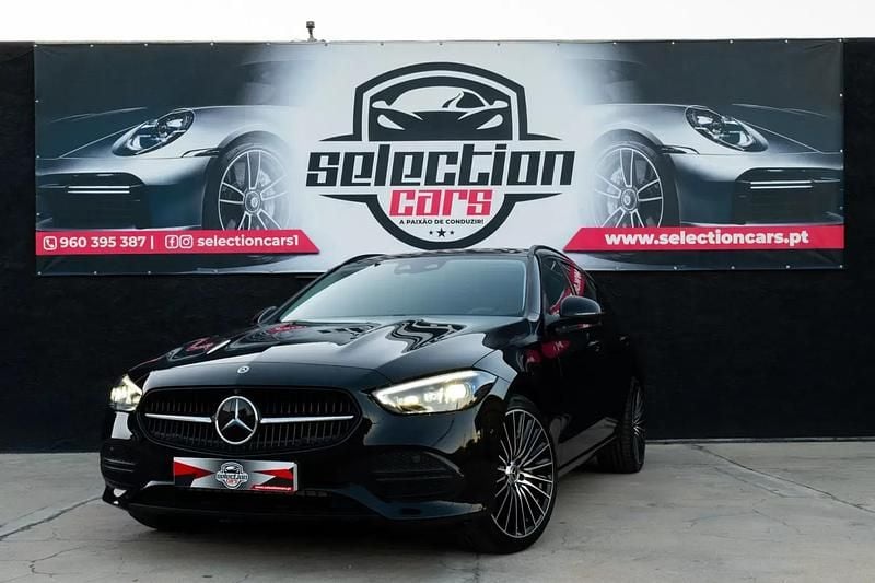 Usado Mercedes C300e Avantgarde 313 HP (230 kW) 2023 Preto Carrinha