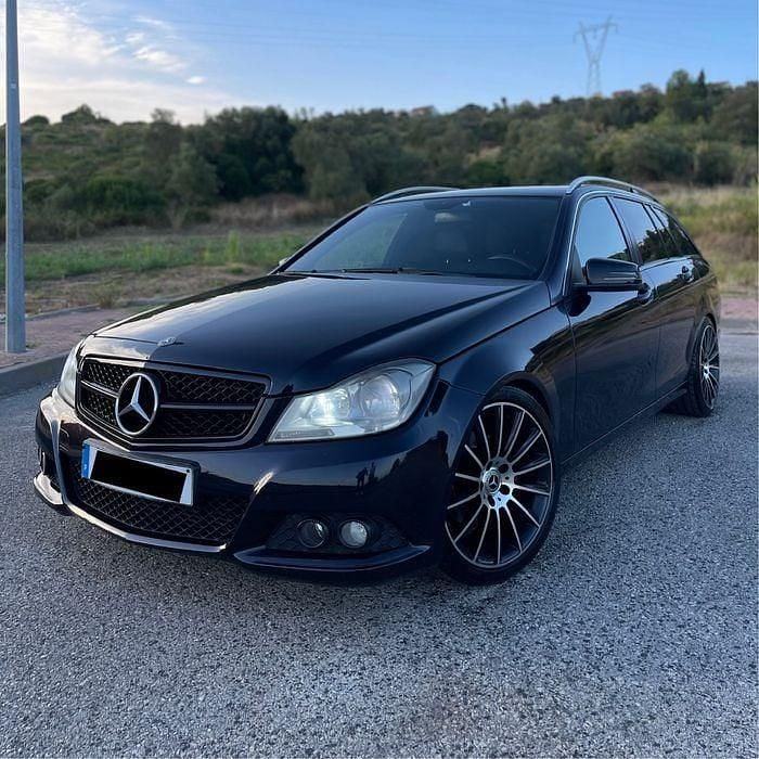 Usado 2012 Mercedes C220 AMG Sedan | € 11.500 (Bom preço) - Imagem 1/4
