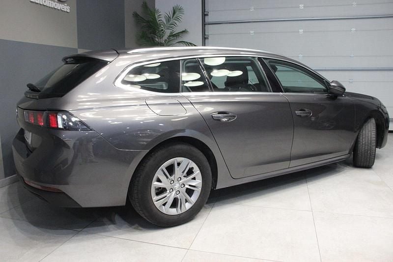 Usado Peugeot 508 Active 130 HP (95 kW) 2021 Cinza Carrinha