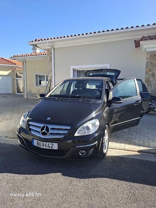 Usado 2009 Mercedes B200 Monovolume | € 9.200 (Preço justo) - Imagem 1/4