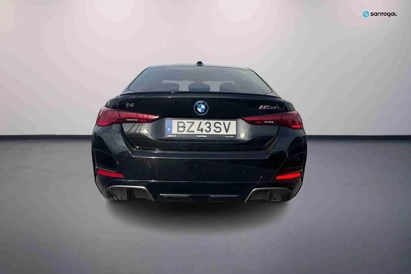 Usado BMW i4 Shadowline 400 kW (544 HP) 2025 Preto Sedan