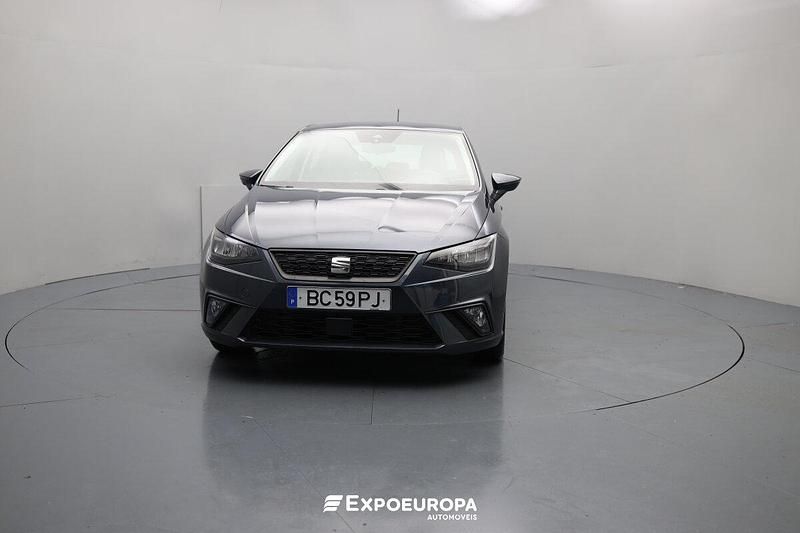 Usado Seat Ibiza Reference 95 HP (69 kW) 2023 Cinzento Citadino