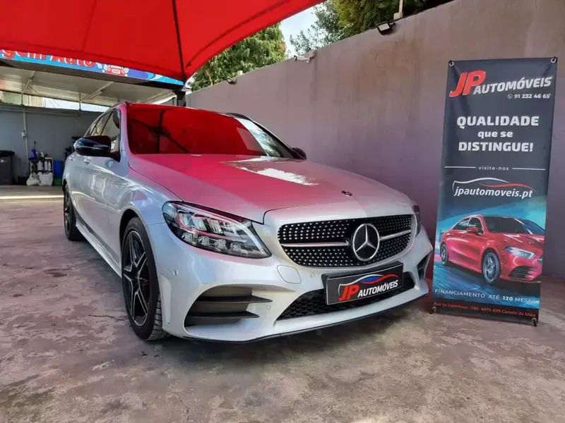 Cinzento Usado 2018 Mercedes C220 AMG line Carrinha | € 32.999 (Caro) - Imagem 1/4