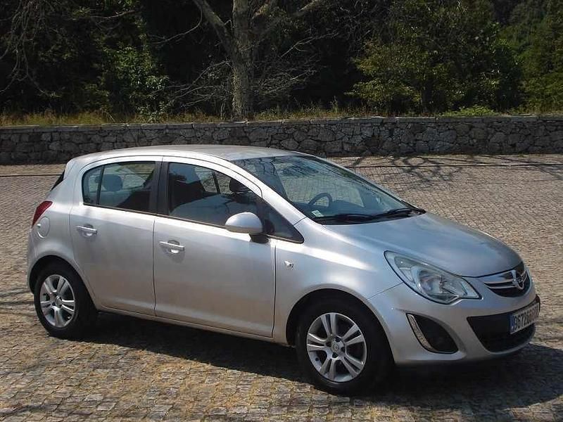 Cinzento Usado 2011 Opel Corsa | € 7.500 (Preço justo) - Imagem 1/4