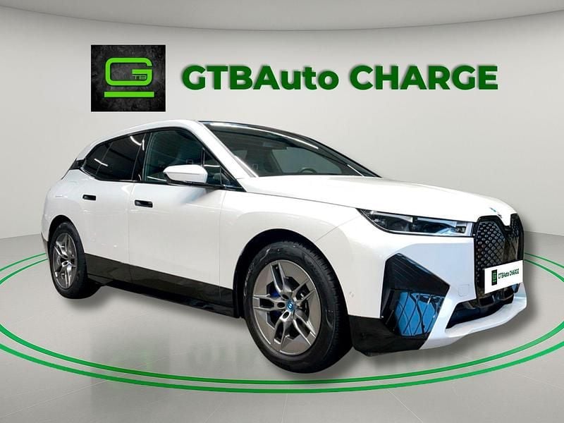 Branco Usado 2023 BMW iX Sport Line SUV | € 69.500 (Bom preço) - Imagem 1/4