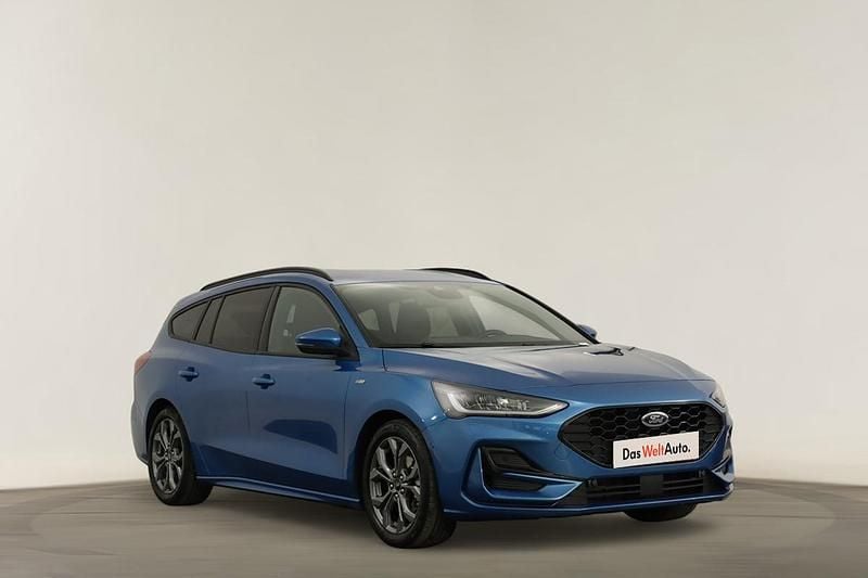 Azul Usado 2025 Ford Focus ST-Line Carrinha | € 25.490 (Preço justo) - Imagem 1/4