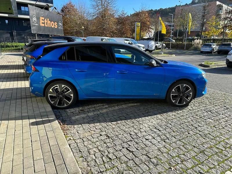Usado Opel Astra 114 kW (156 HP) 2024 Azul