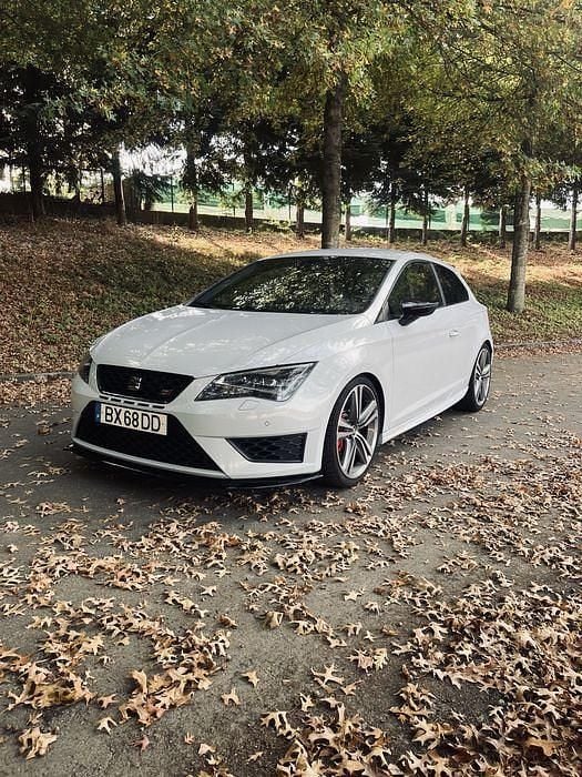 Usado Seat Leon CUPRA 280 HP (205 kW) 2014