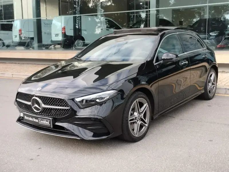 Preto cosmos Usado 2023 Mercedes A250 AMG Line Premium Plus Citadino | € 42.490 (Preço justo) - Imagem 1/4