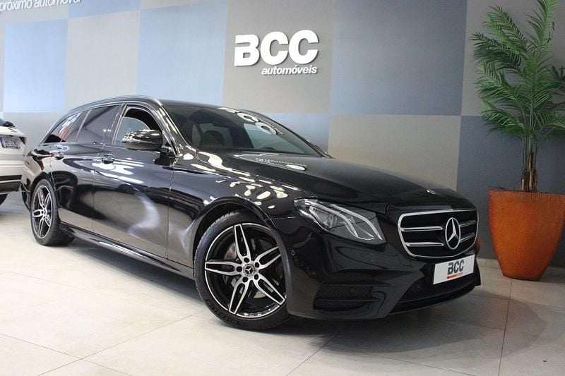 Preto Usado 2020 Mercedes E300 AMG line Carrinha | € 31.990 - Imagem 1/4