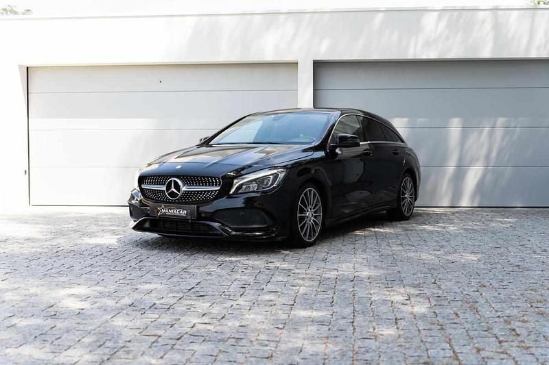 Preto Usado 2016 Mercedes CLA220 Sedan | € 22.500 (Preço justo) - Imagem 1/4