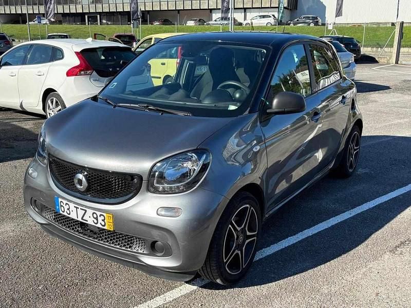 Usado Smart ForFour Electric Drive 60 kW (82 HP) 2017 Antracite