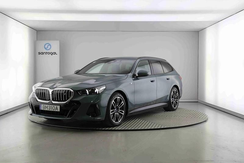 Usado BMW i5 250 kW (340 HP) 2024 Verde Carrinha