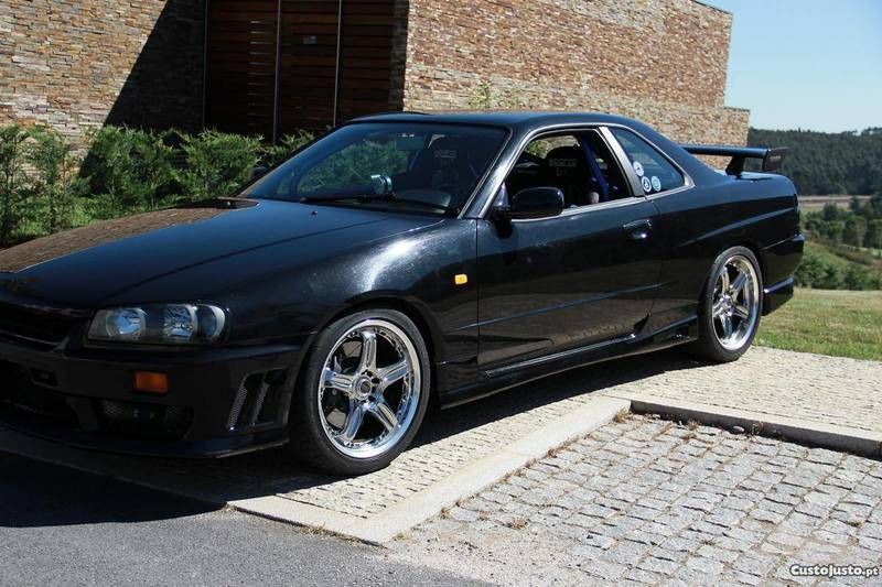 Nissan skyline gtt