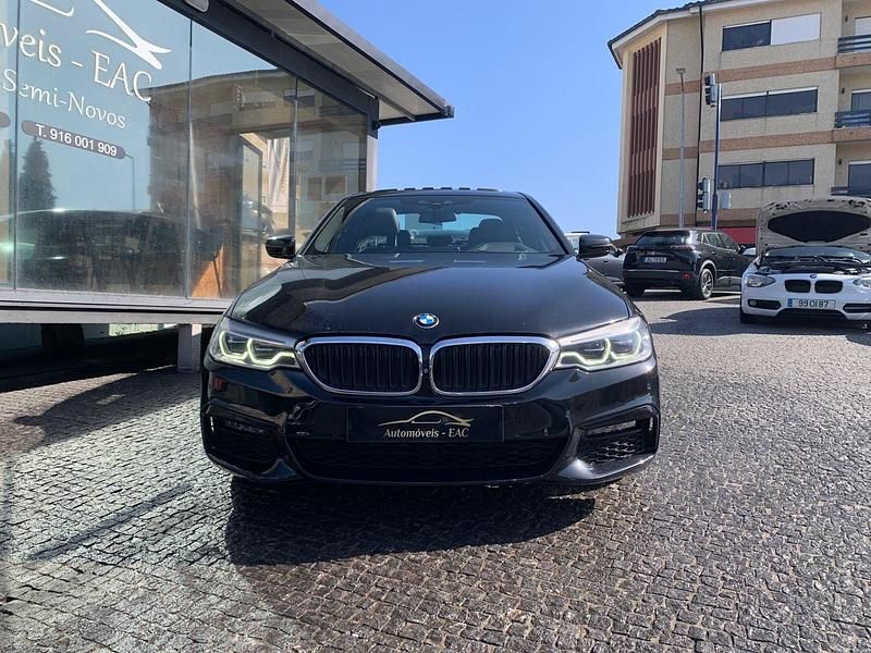 Usado BMW 518 150 HP (110 kW) 2018 Preto Sedan