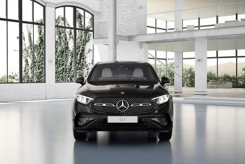 Novo Mercedes GLC300 198 HP (145 kW) 2025 Preto SUV