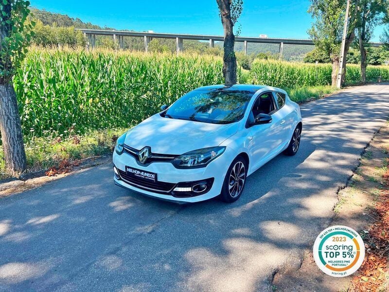 Branco Usado 2016 Renault Mégane Coupé Bose Edition Coupé | € 12.990 - Imagem 1/4